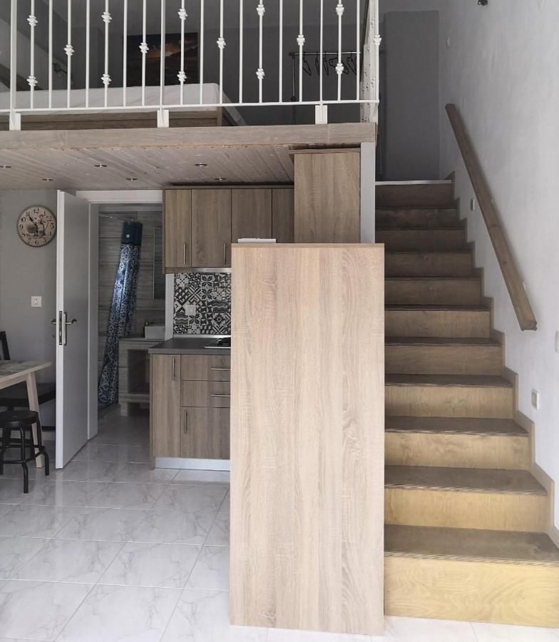 Filippou Luxury Apartments Flogita Luaran gambar
